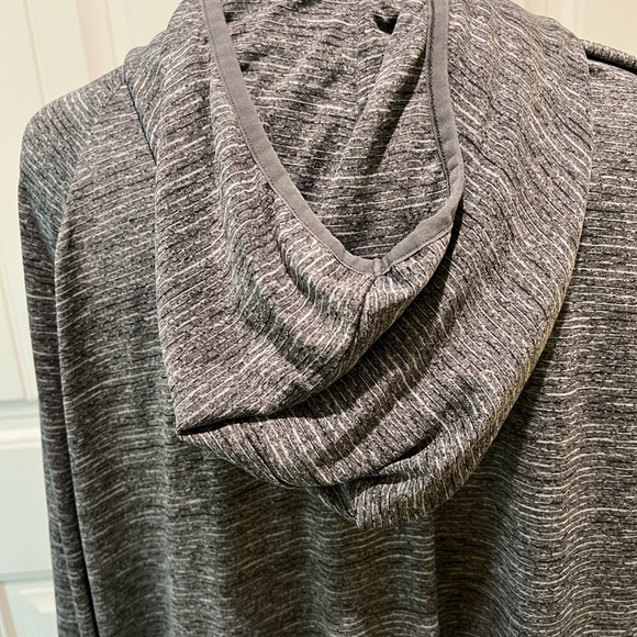 #788. Longhorn Apparel Lightweight Performance Gray Hoodie. Size 2XL - Picture 5 of 9